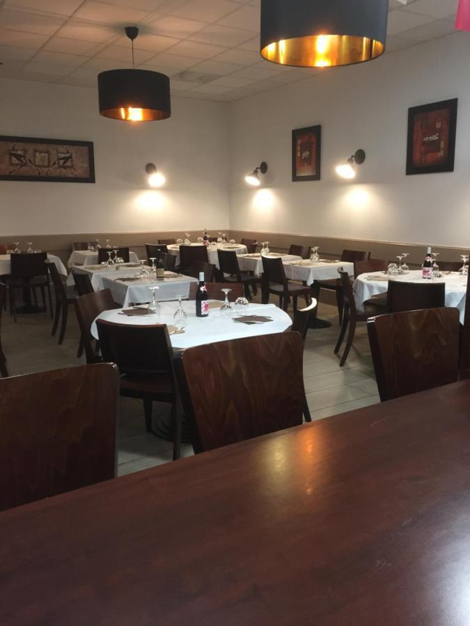 Les Landiers Varennes-sur-Allier Exterior foto